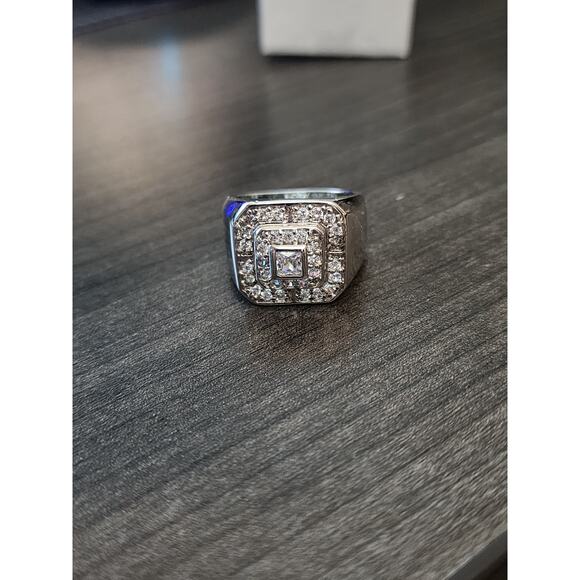 Men's 14 Kt 7.25 Cttw Lab Simulated Diamond Ring - Picture 5 of 5